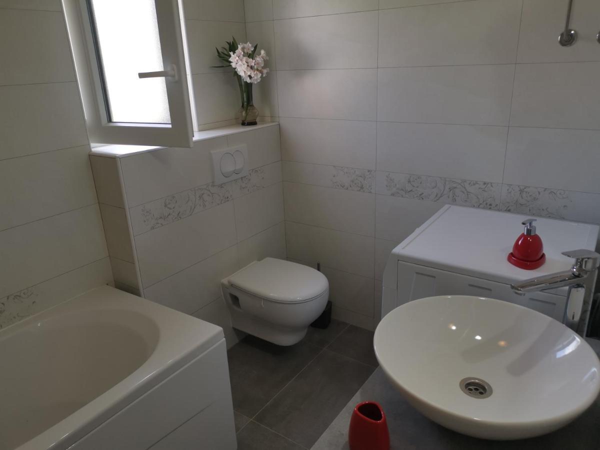 Lumbardina Apartament Lumbarda
